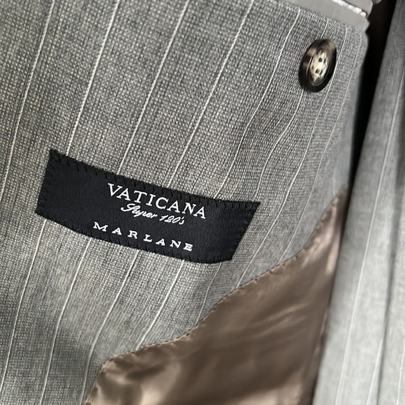 Tiger of Sweden Suit Size 36R - Picture 2 of 4